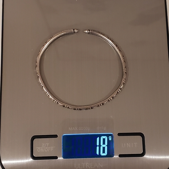 RARE Spear Tip Bangle - Picture 5 of 6